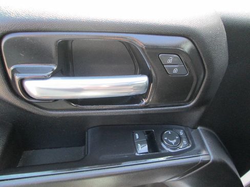 Used 2021 Chevrolet Silverado 2500 W/T w/ WT Fleet Convenience Package image 4