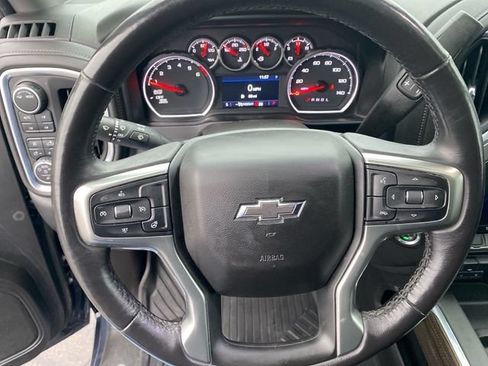 Used 2021 Chevrolet Silverado 1500 LT Trail Boss w/ Convenience Package II AWD/4WD image 11