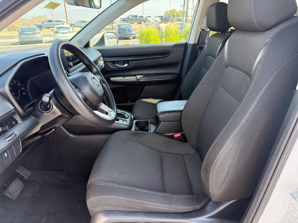 Used 2024 Honda CR-V EX image 11