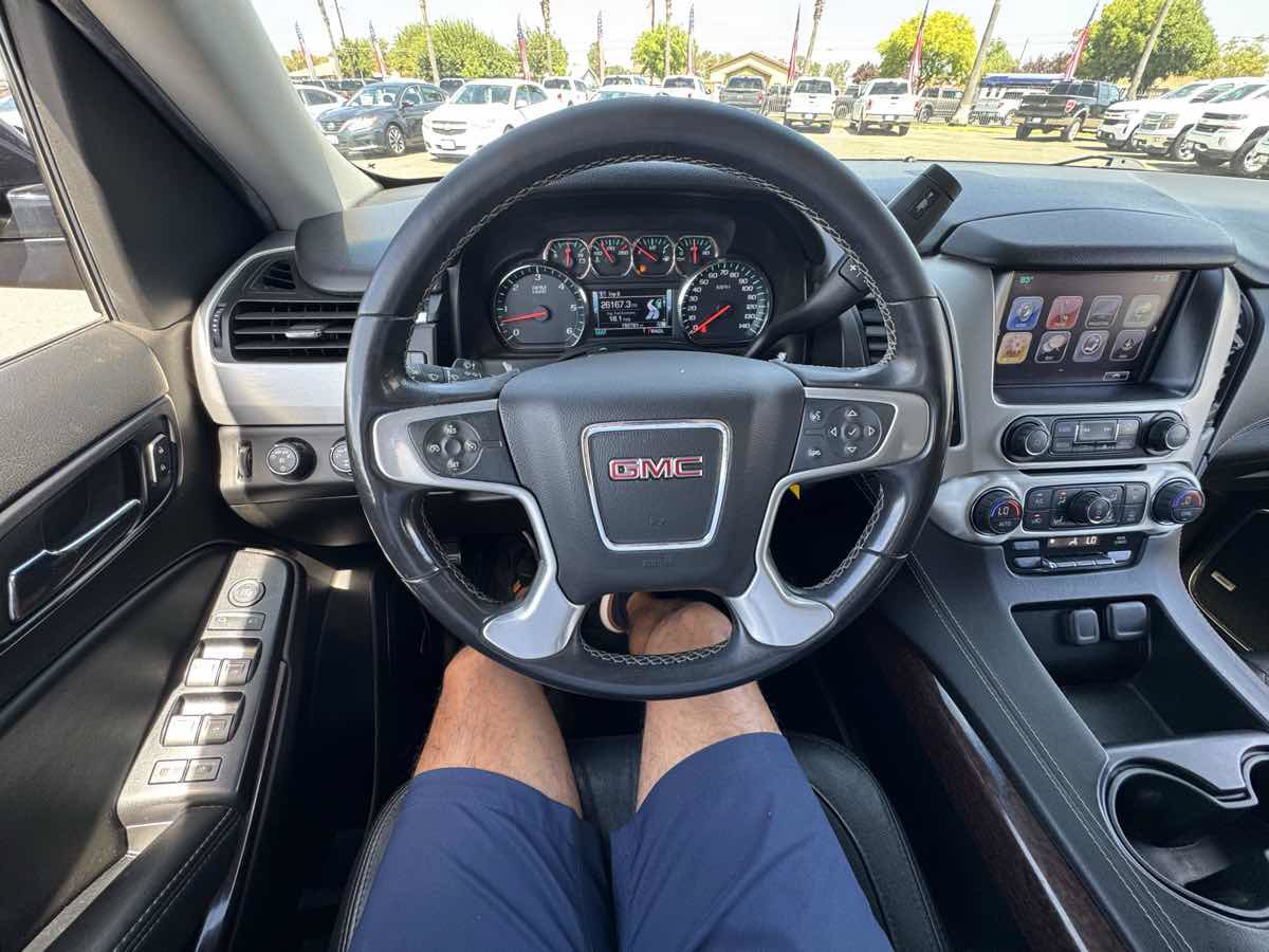 Used 2017 GMC Yukon SLE w/ SLE Value Package AWD/4WD image 34