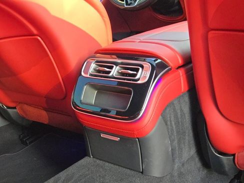 Used 2022 Mercedes-Benz S 580 4MATIC Sedan image 11