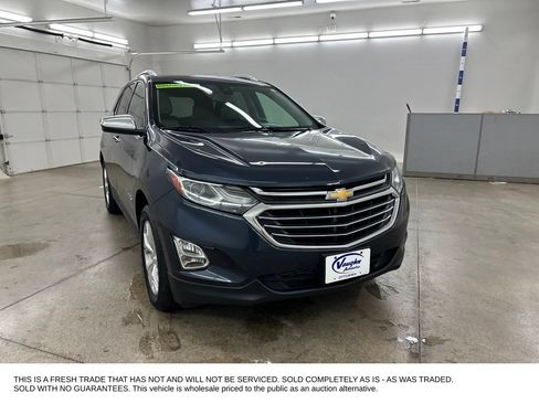Used 2018 Chevrolet Equinox Premier AWD/4WD image 3