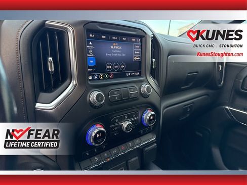Used 2021 GMC Sierra 1500 AT4 w/ AT4 Preferred Package image 14