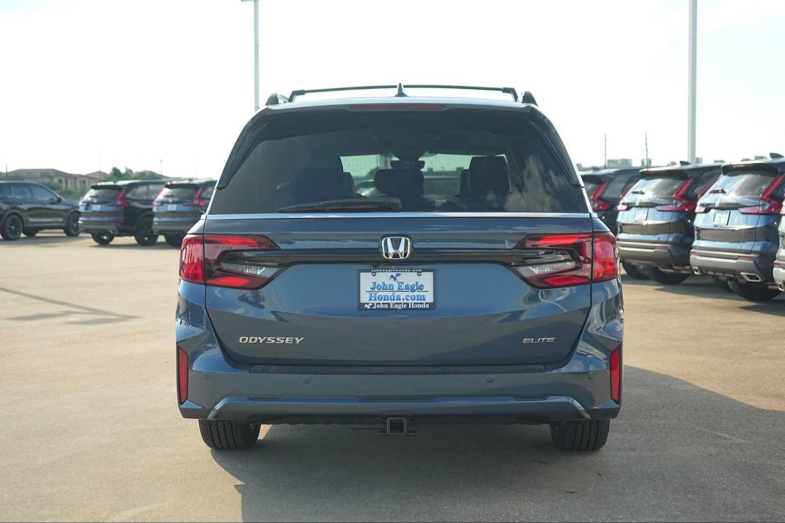 New 2027 Honda Odyssey Elite image 5