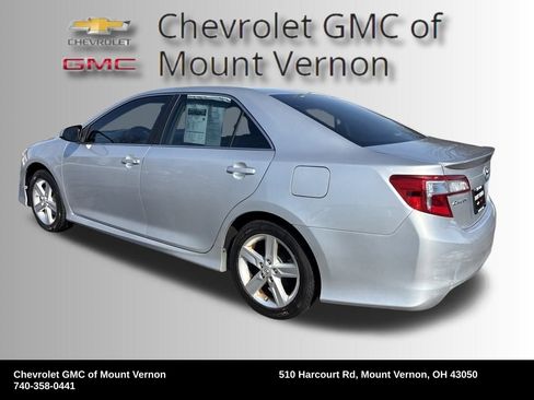 Used 2014 Toyota Camry SE image 3