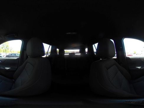 Used 2025 Chevrolet Equinox LT AWD/4WD image 42