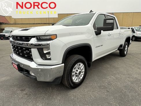 Used 2023 Chevrolet Silverado 2500 LT w/ All Star Edition image 4