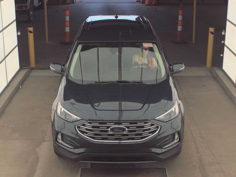 Used 2024 Ford Edge Titanium AWD/4WD image 16