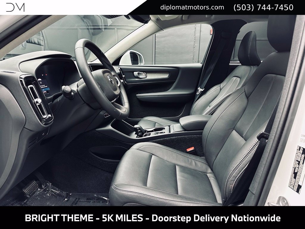 Used 2025 Volvo XC40 B5 Core w/ Protection Package Premier AWD/4WD image 18
