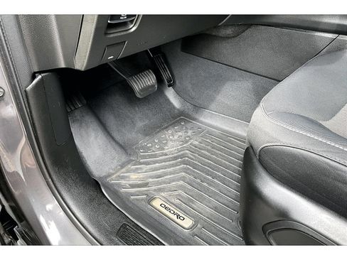 Used 2023 Jeep Grand Cherokee L Laredo w/ Luxury Tech Group I AWD/4WD image 30