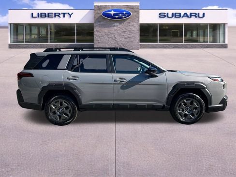 Used 2026 Subaru Outback Premium AWD/4WD image 19
