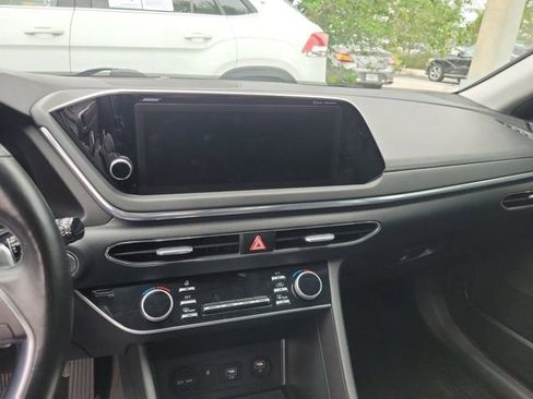 Used 2023 Hyundai Sonata Limited FWD image 25