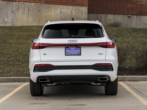 New 2025 Audi Q5 Premium Plus image 29