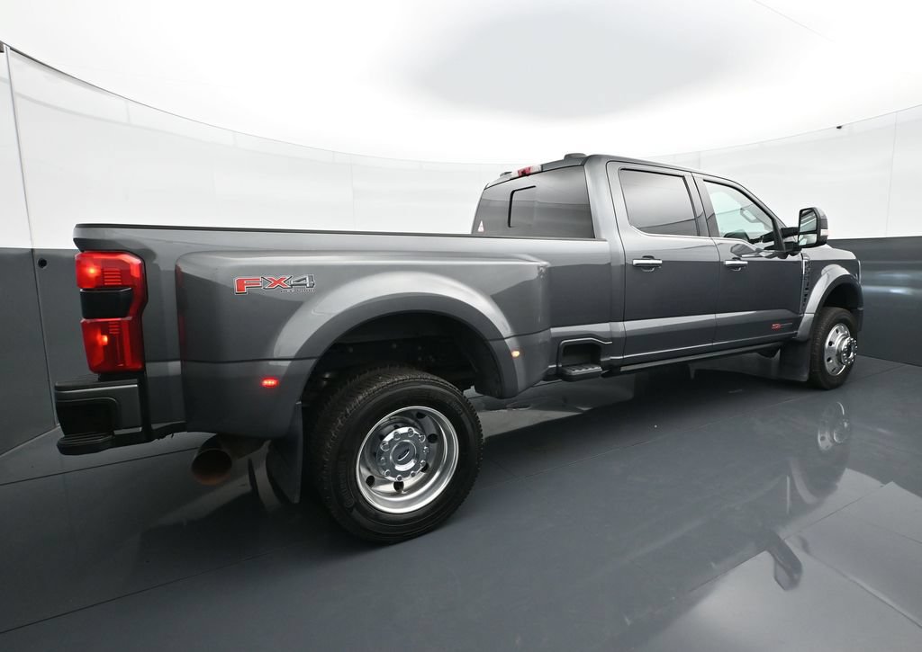 Used 2023 Ford F450 Lariat w/ Lariat Ultimate Package AWD/4WD image 7