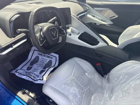 Used 2022 Chevrolet Corvette Stingray Preferred Conv w/ Battery Protection Package RWD image 8