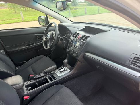 Used 2014 Subaru Crosstrek 2.0i Premium AWD/4WD image 11
