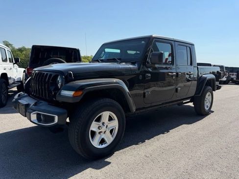 Used 2022 Jeep Gladiator Sport AWD/4WD image 8