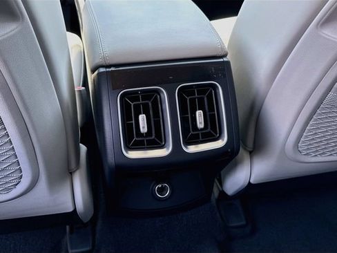 New 2026 Kia Sorento S w/ S Panoramic Sunroof Package FWD image 25