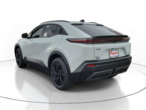 New 2026 Toyota C-HR AWD/4WD image 3