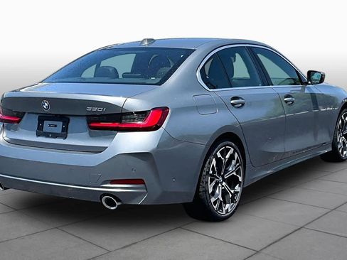 Certified 2025 BMW 330i Sedan RWD image 12