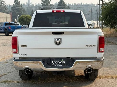 Used 2017 RAM 1500 Laramie w/ Convenience Group AWD/4WD image 17