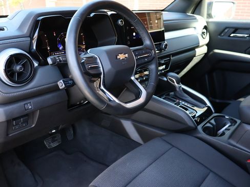 Used 2023 Chevrolet Colorado LT w/ Advanced Trailering Package image 3