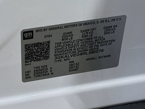 Used 2024 GMC Terrain SLT w/ Tech Package AWD/4WD image 29