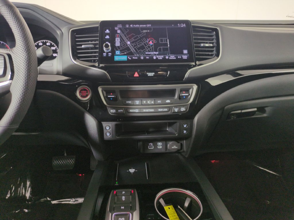 Certified 2026 Honda Ridgeline Black Edition image 16
