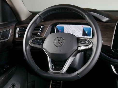 Used 2026 Volkswagen Atlas SEL Premium R-Line image 13