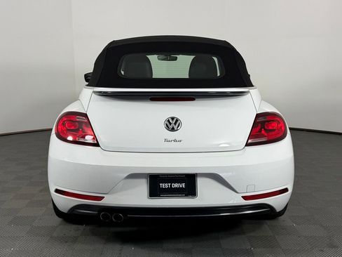 Used 2019 Volkswagen Beetle 2.0T SE image 6