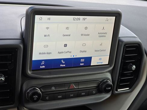 Used 2024 Ford Bronco Sport Heritage w/ Heritage Convenience Package image 42