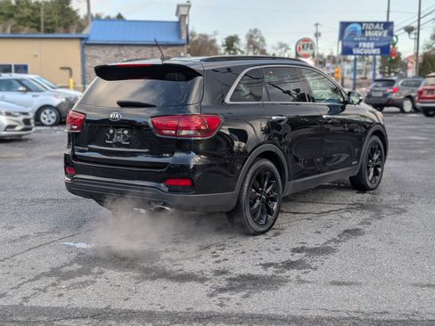 Used 2019 Kia Sorento S image 10