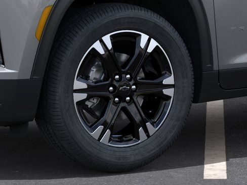 New 2027 Chevrolet Traverse LT w/ Sun and Wheel Package AWD/4WD image 33