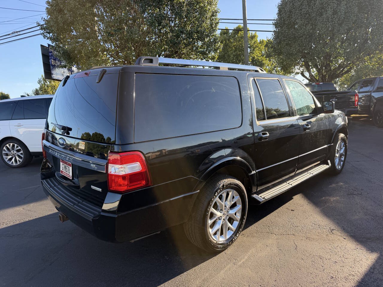 Used 2017 Ford Expedition EL Limited AWD/4WD image 4
