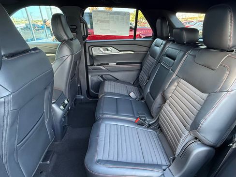 New 2026 Ford Explorer ST-Line image 17