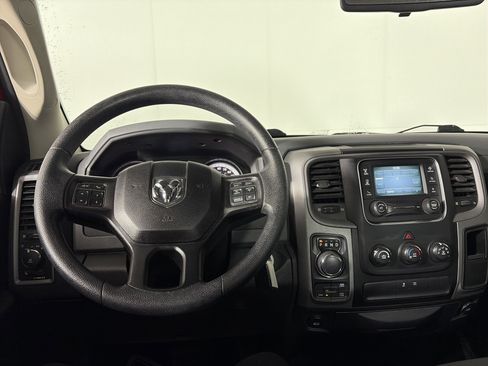 Used 2016 RAM 1500 Express image 13