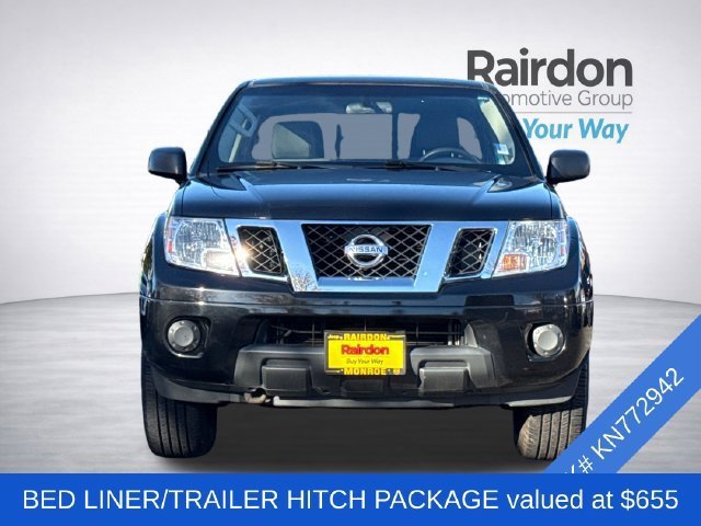 Used 2019 Nissan Frontier SV AWD/4WD image 2
