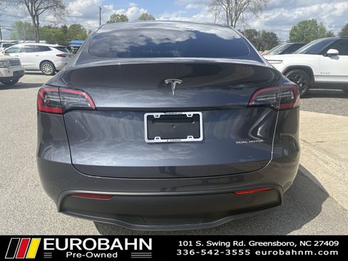 Used 2023 Tesla Model Y Long Range image 4
