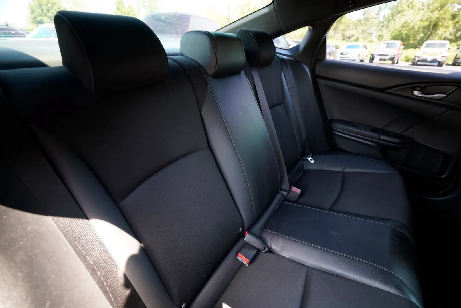 Used 2020 Honda Civic Sport image 38