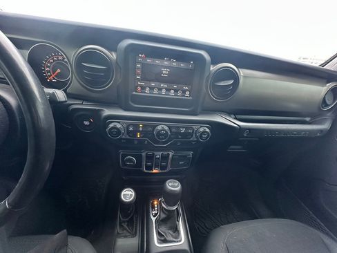 Used 2020 Jeep Wrangler Unlimited Sport S image 5