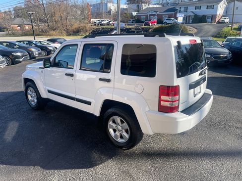 Used 2012 Jeep Liberty Sport w/ Popular Equipment Group image 9