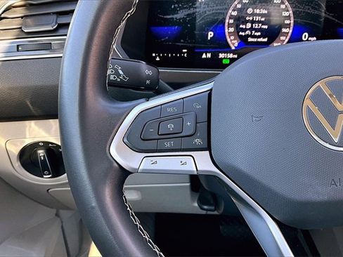 Used 2023 Volkswagen Tiguan SE image 20