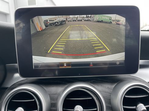 Used 2016 Mercedes-Benz C 300 4MATIC Sedan image 48