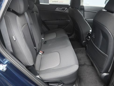 New 2027 Kia Sportage S FWD image 34