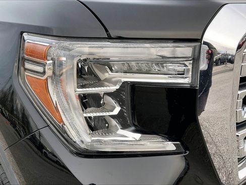 Used 2019 GMC Sierra 1500 SLT w/ SLT Premium Plus Package image 30