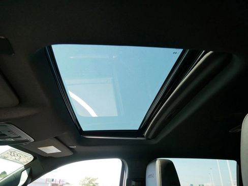 Used 2024 GMC Sierra 3500 AT4 w/ AT4 Premium Plus Package image 10