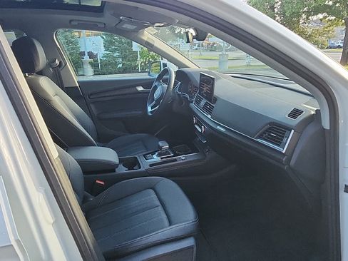 Used 2023 Audi Q5 2.0T Premium Plus w/ Premium Plus Package AWD/4WD image 16