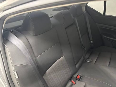 Used 2022 Nissan Altima 2.5 S FWD image 19