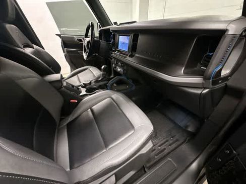 Certified 2022 Ford Bronco Black Diamond image 21