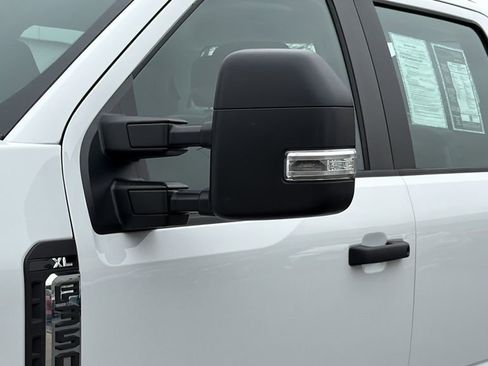 Used 2024 Ford F350 XL image 4
